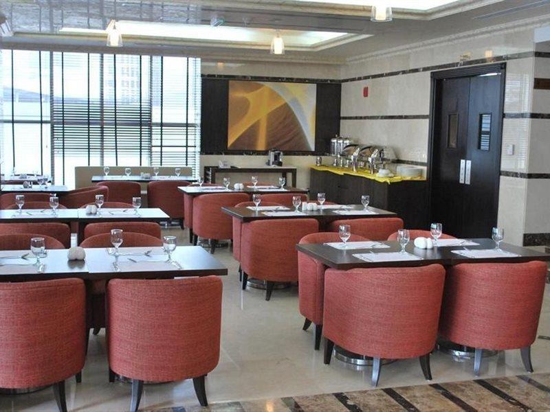 London Crown Hotel Dubai Bagian luar foto