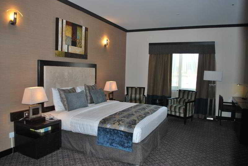 London Crown Hotel Dubai Bagian luar foto