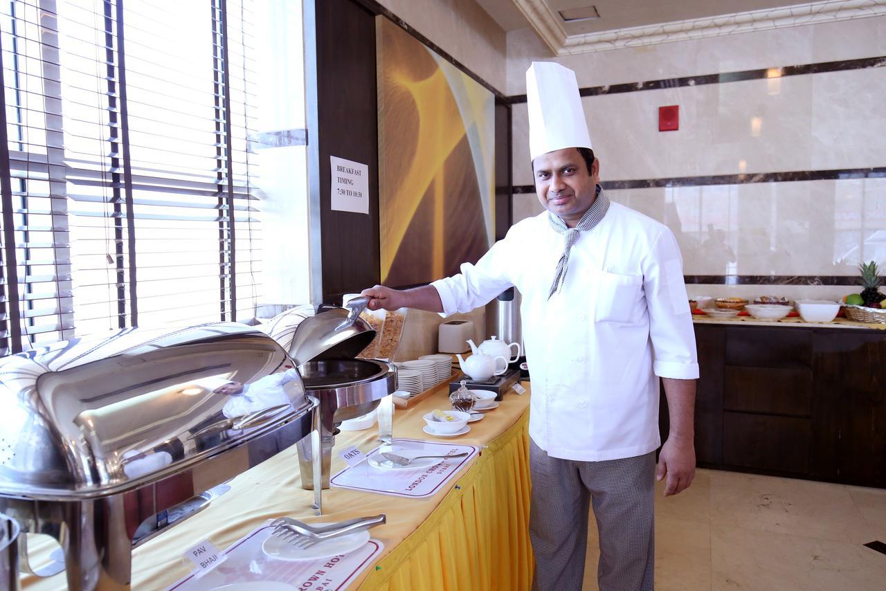 London Crown Hotel Dubai Bagian luar foto