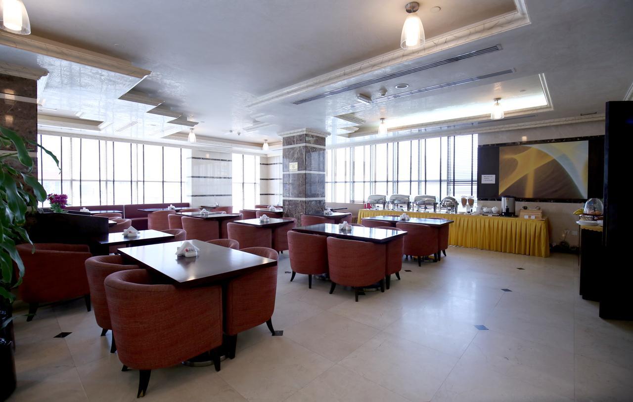 London Crown Hotel Dubai Bagian luar foto
