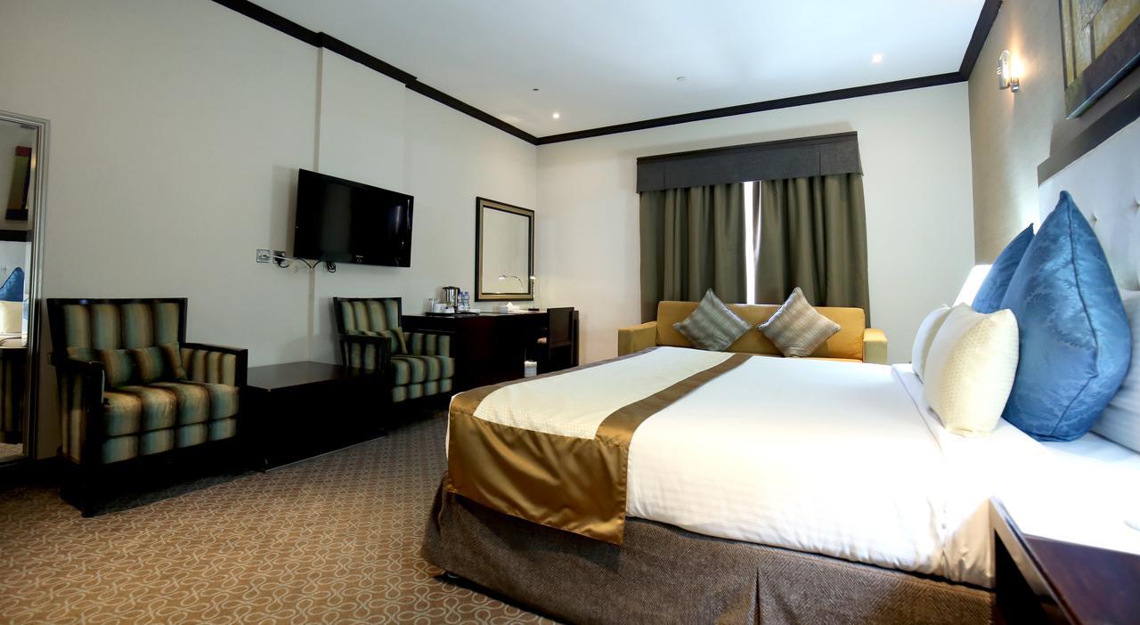London Crown Hotel Dubai Bagian luar foto